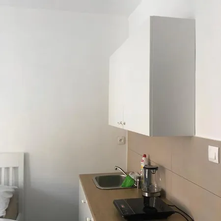 Krystof Apartament *