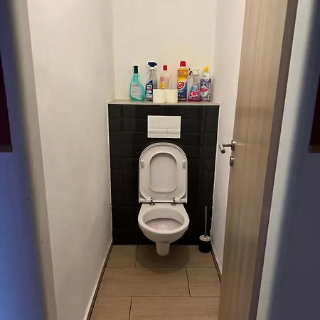 Krystof Apartament *